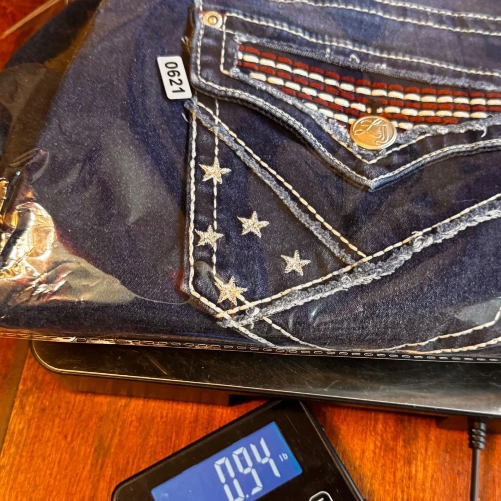 Love Indigo Womens 18 Bermuda Denim Shorts Dark Wash Americana Stars Pockets - Picture 5 of 11